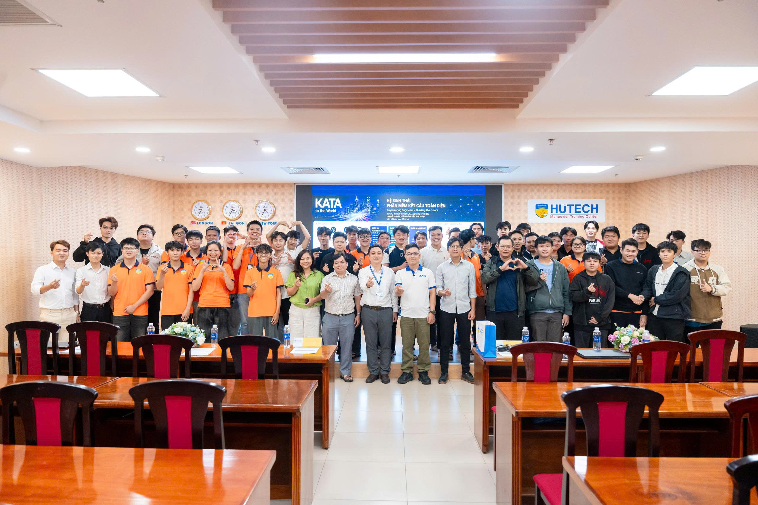 Seminar Kata tại trường đại học Hutech